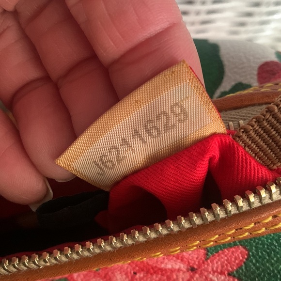 Dooney and Bourke Pink Hydrangea Satchel - Picture 6 of 10